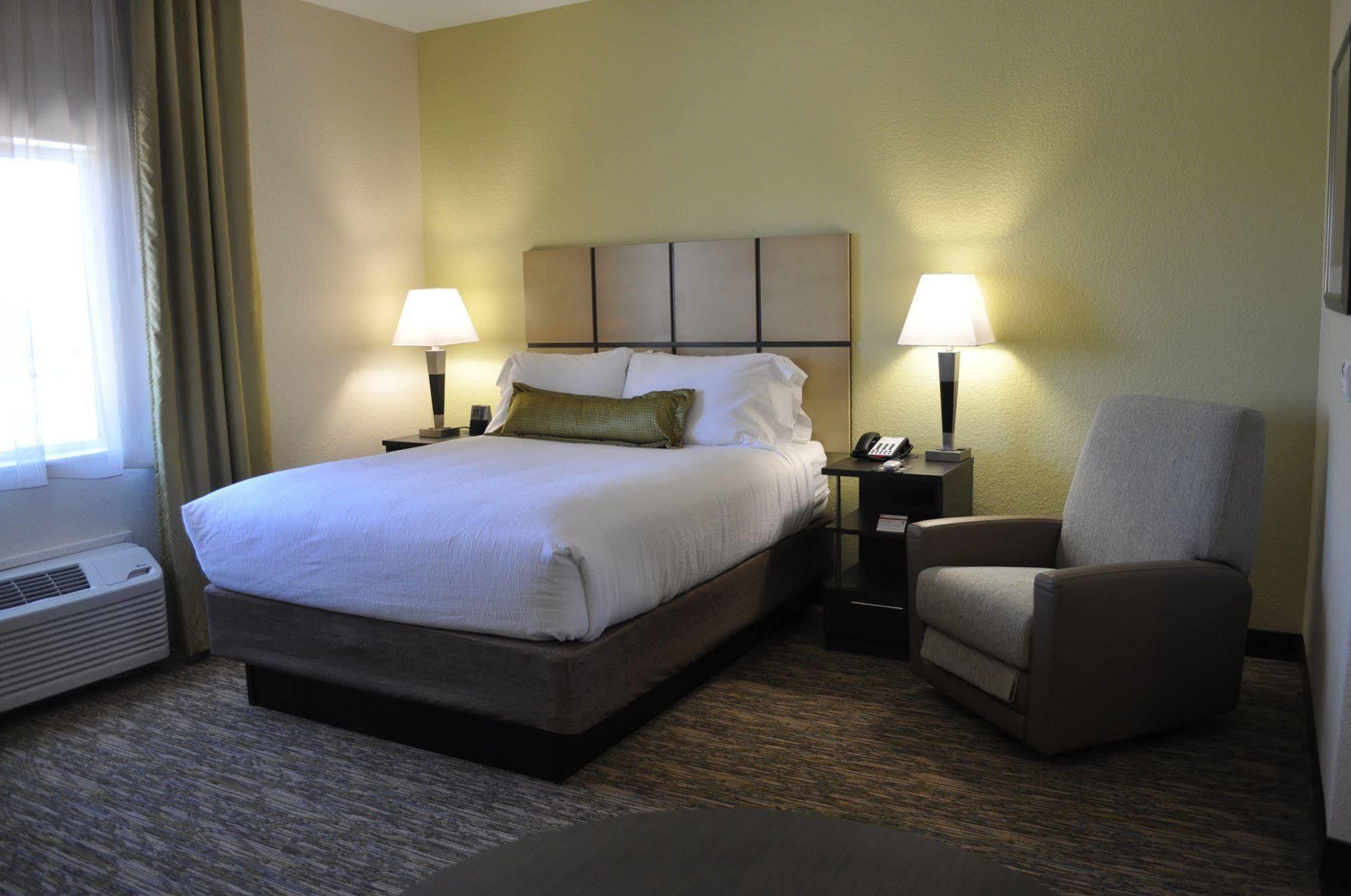 Candlewood Suites Bay City By Ihg Zewnętrze zdjęcie